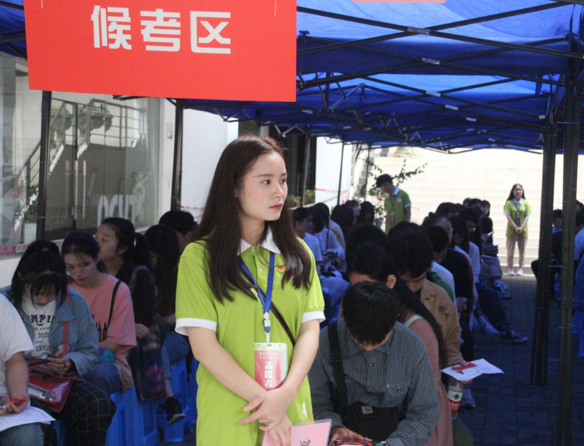 高三学生走“单招”是什么意思？单招和高考区别在哪，考生要清楚