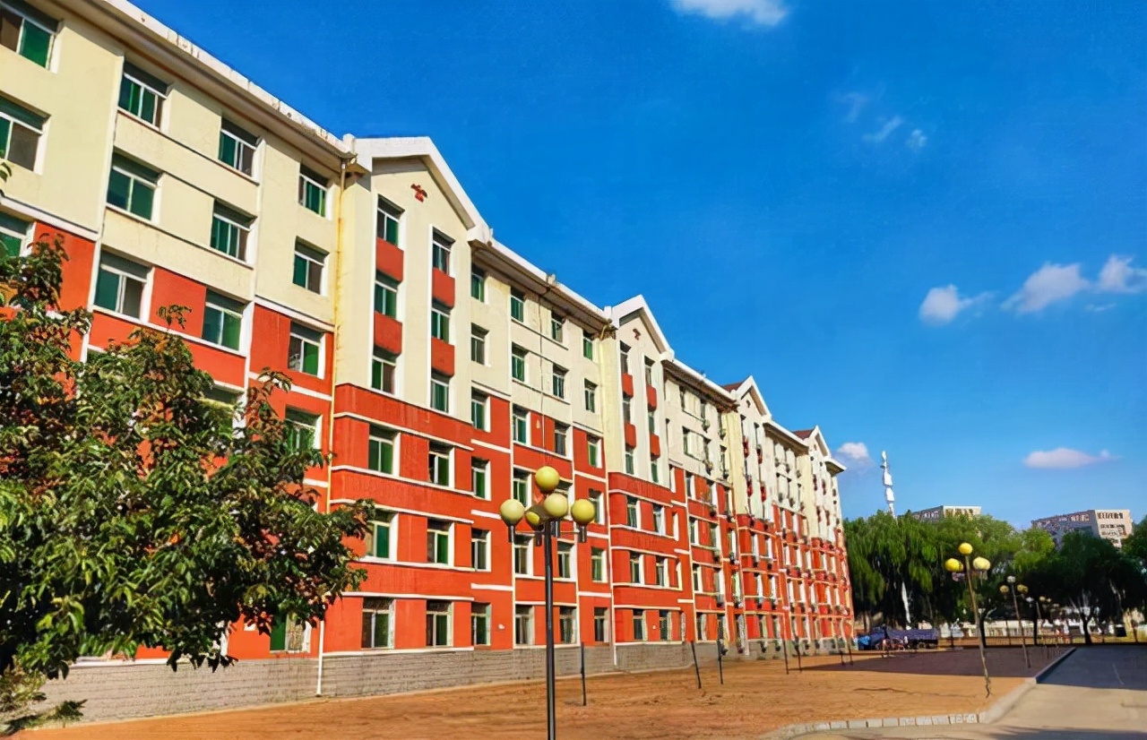 985高校最新排名来了，复旦大学意外跌出前五，榜首不再是清华