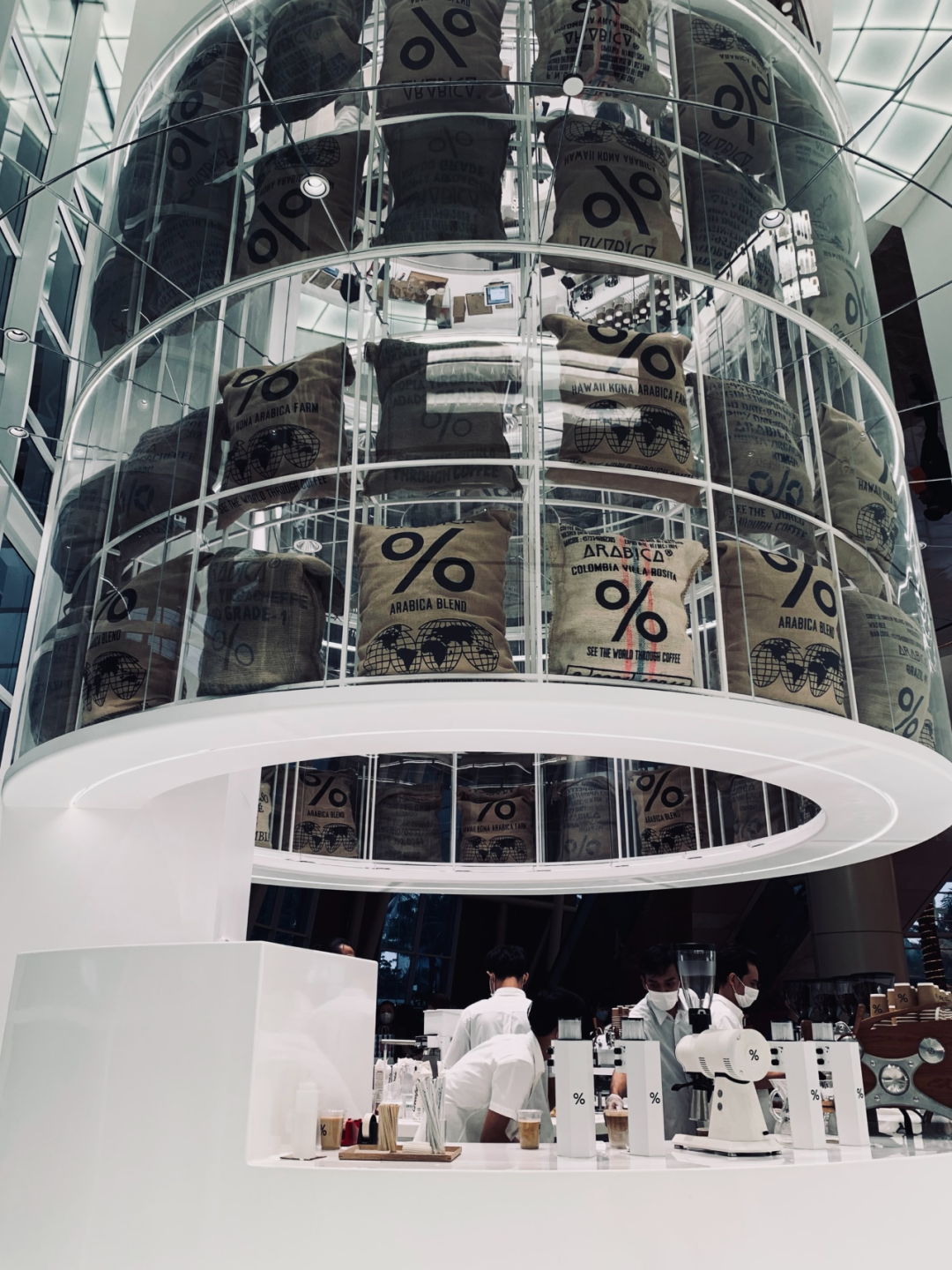 全面復工后，上海近7000家咖啡館陸續回歸，一場咖啡大戰即將打響