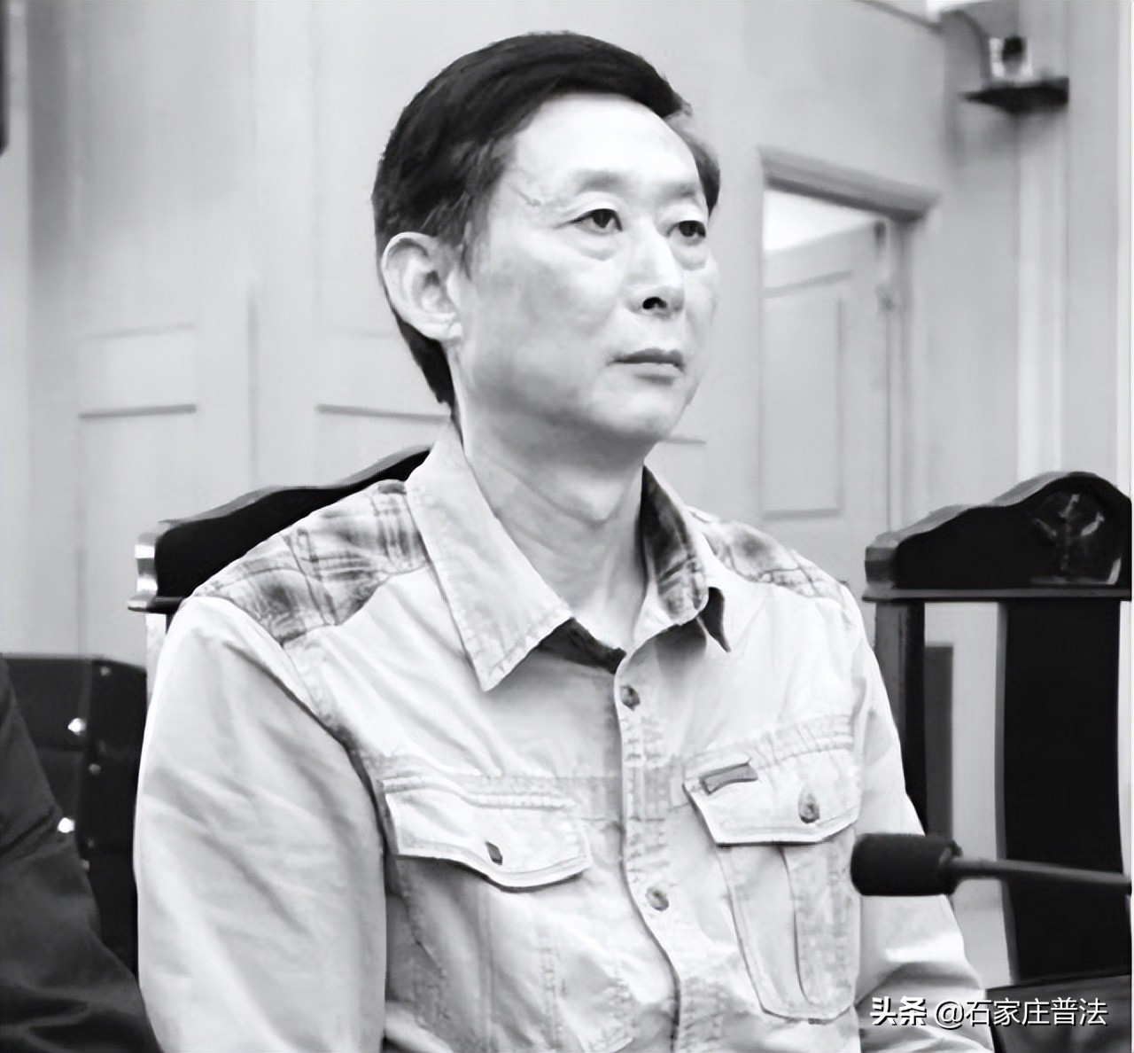 妻子惨死家中，丈夫被判无期，19年后再次开庭，改判无罪！真凶身份水落石出，直言：对其美貌垂诞！