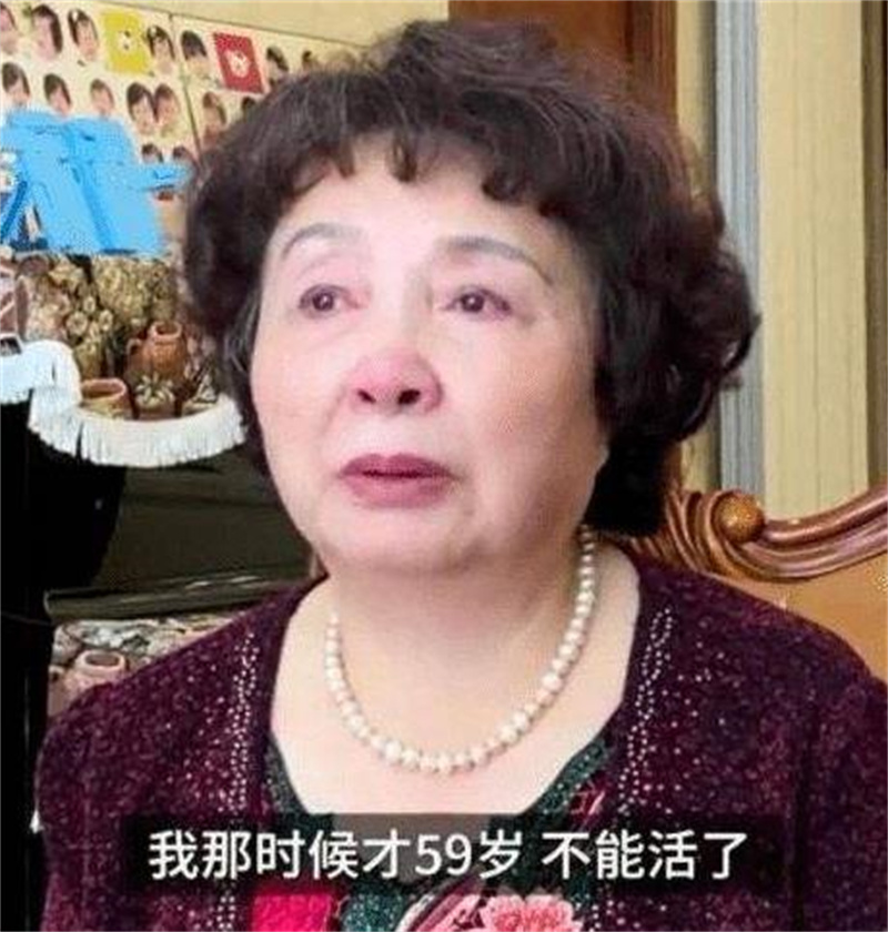 2010年生下试管双胞胎的60岁大妈，如今却说：如有来生我不会再要