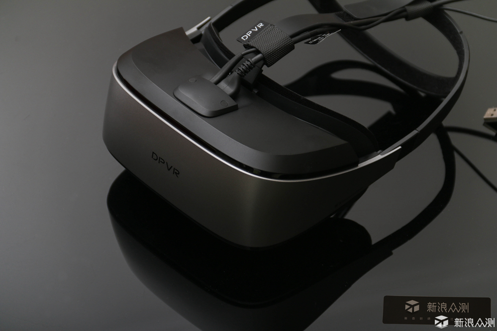 大朋E3-P定位版VR眼镜：体验优良但内容是软肋