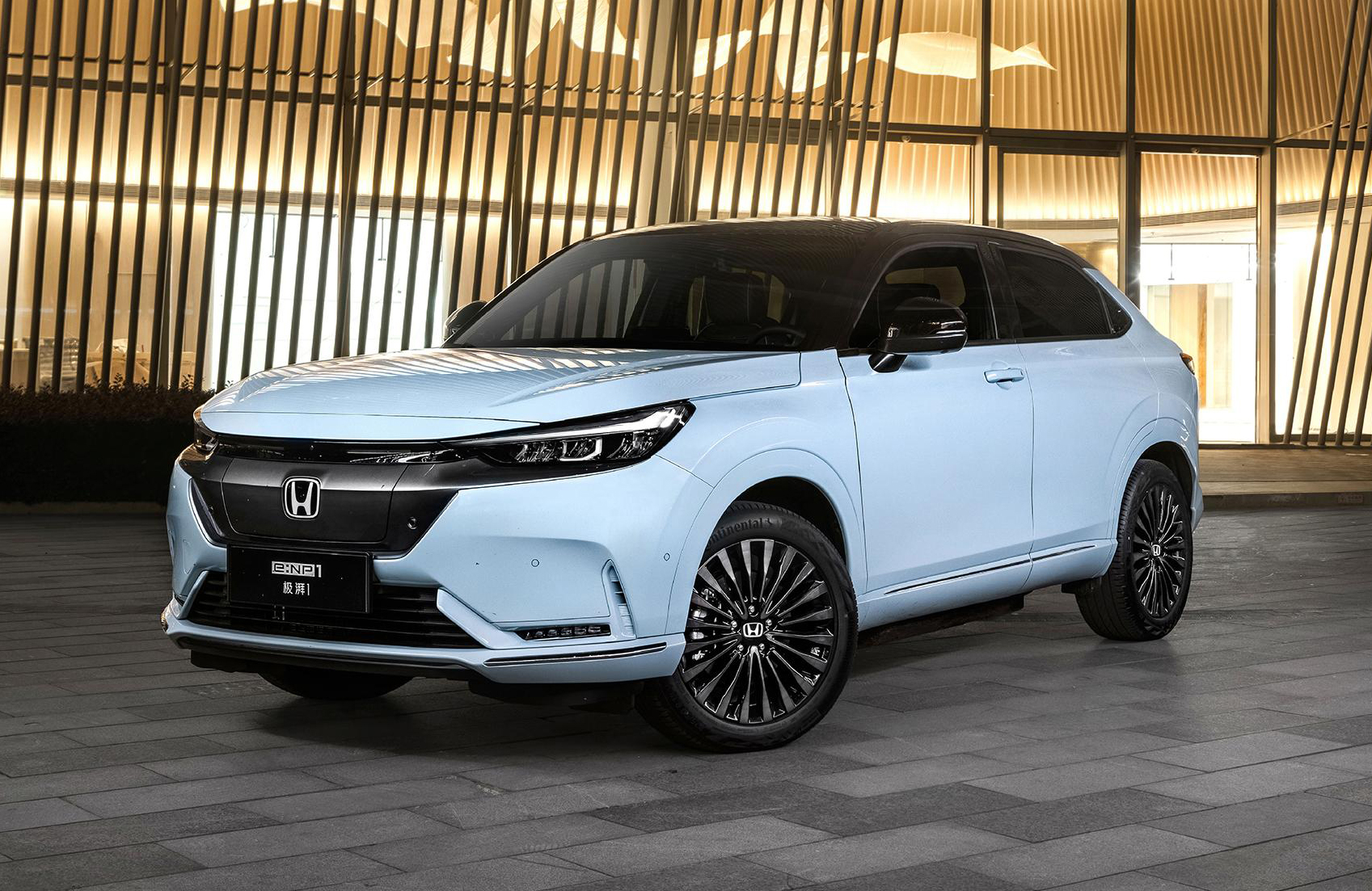 17.5万元起，配超大屏，续航510km，本田e:NP1 极湃1正式上市