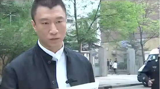 同样是演“黑老大”，把王志文和孙红雷放在一起，差距就出来了