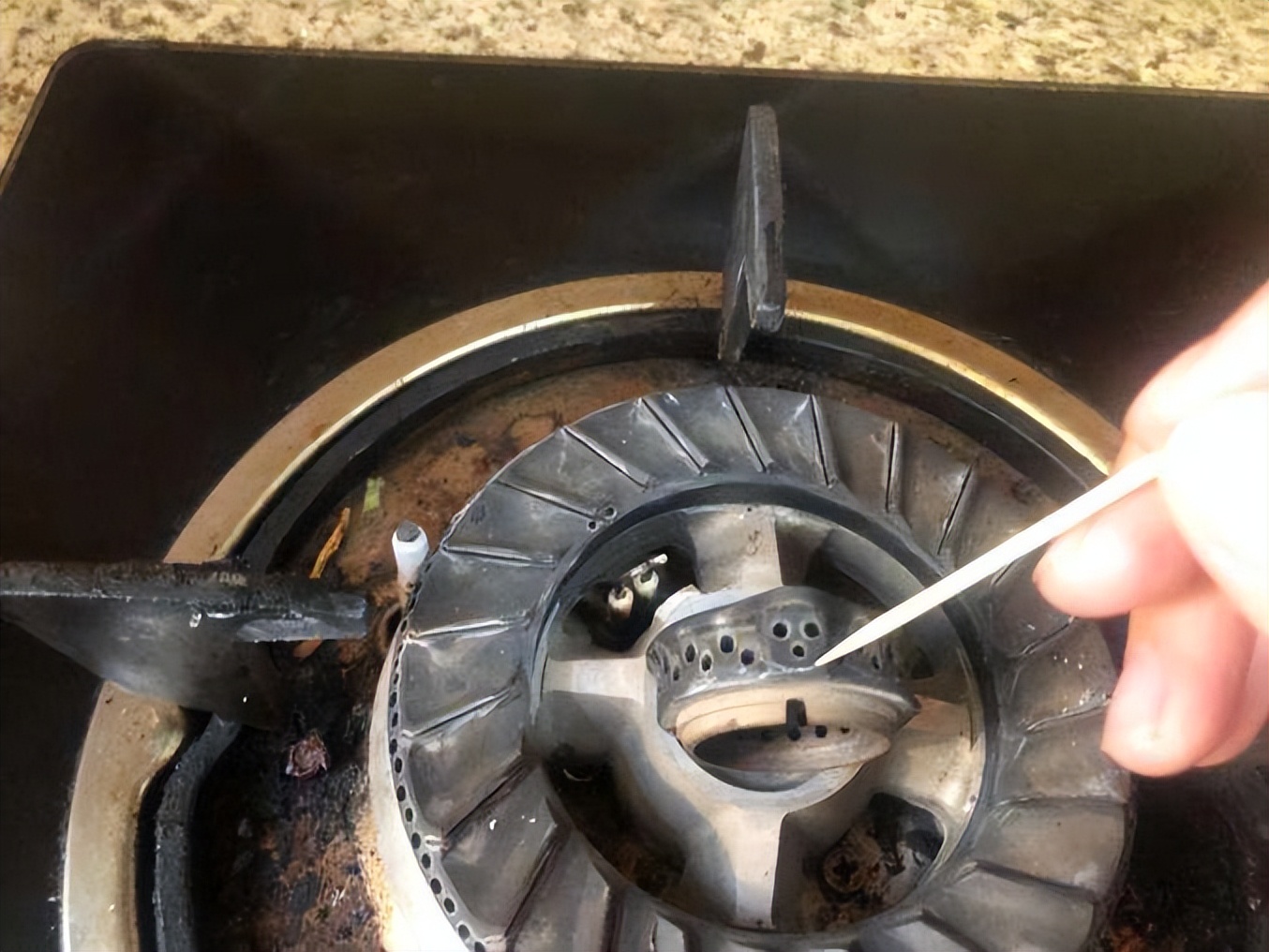 煤气灶点火器多少钱一个(燃气灶打不着火的原因和解决办法) - 价格