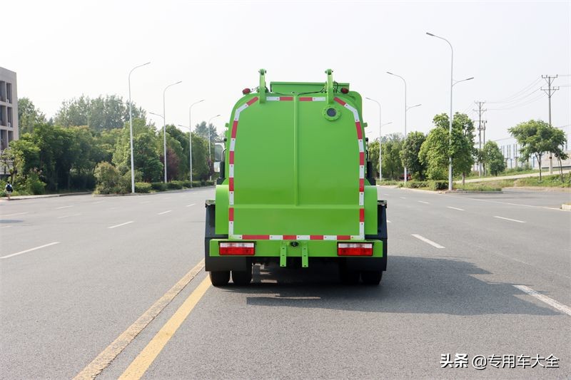 电动餐厨垃圾车5方东风电动餐厨垃圾车