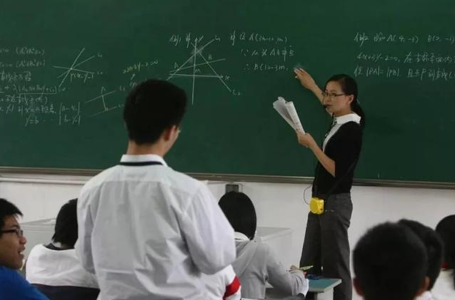 4门学科教师缺口较大，考编更容易上岸，想当老师要抓紧