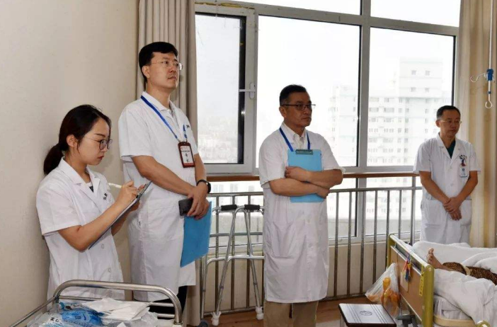 国内“医学院”排名出炉，北大医学部屈居第二，协和三年蝉联榜首