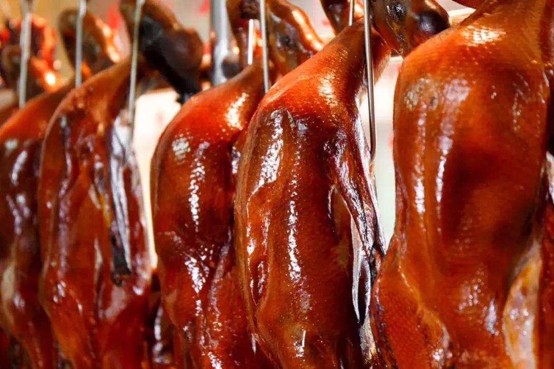 全国4款放心烧鹅,经考究,中草药最多达15种,微量元素多达8种