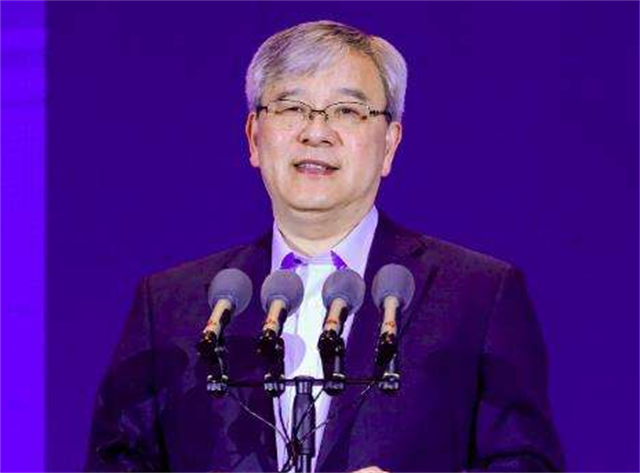 褚健：因贪污坐牢3年，出狱后研发项目，国家又给他3000万