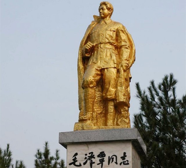 究竟是谁引毛主席上的井冈山？他的两个胞妹分别嫁给毛主席两兄弟