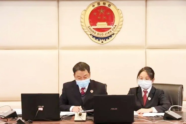 2003年江蘇貪官落馬，手下送錢哄開心，自嘲：對我爸也沒這么孝順