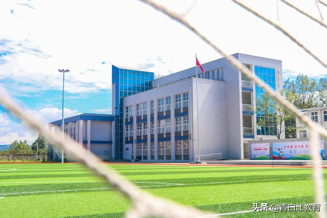 秋冬美图来袭① | 为你喜欢的校园美景投票吧