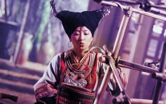 演员陈紫函：被爆私密照后，男友又被闺蜜抢走，如今嫁小9岁丈夫