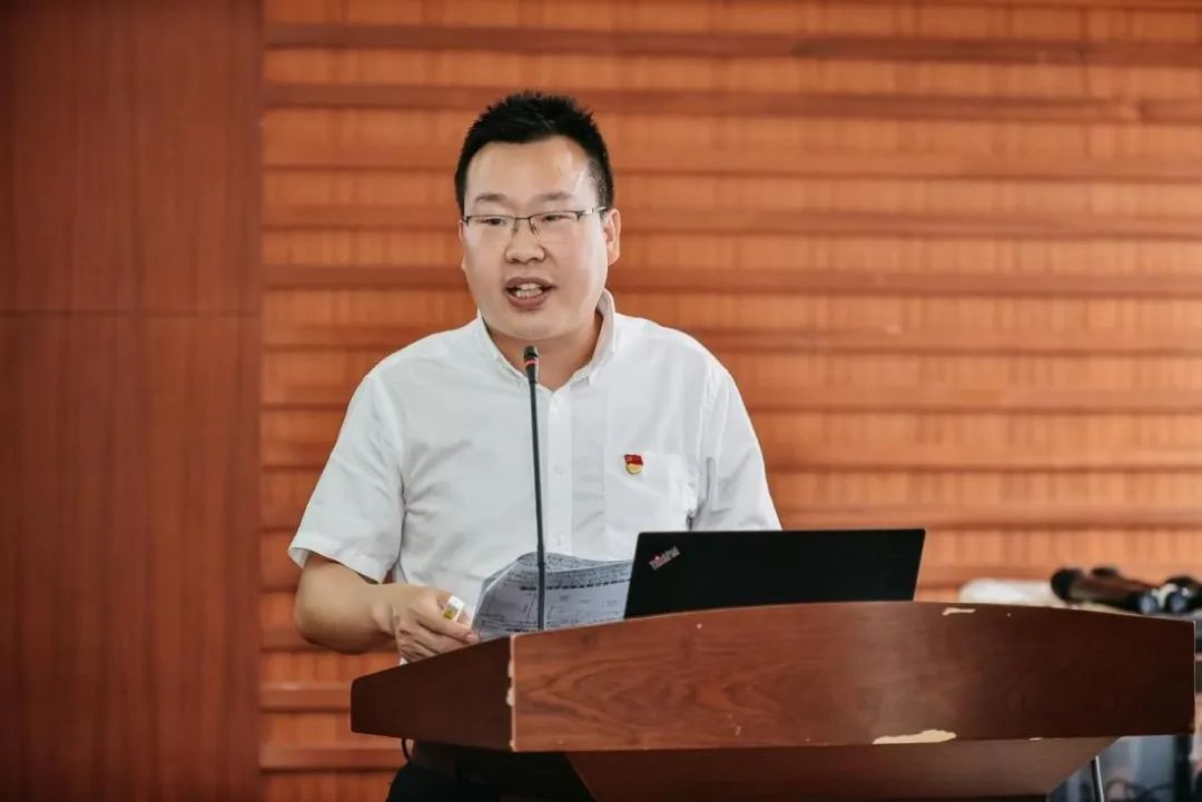 银校共建主题党日活动聚焦“数字金融助力乡村振兴”