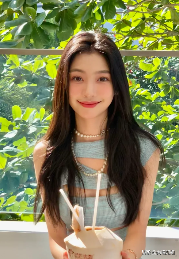 圆脸适合什么发型（你是什么“脸型”就留什么“发型”！方脸适合长发、圆脸适合卷发）