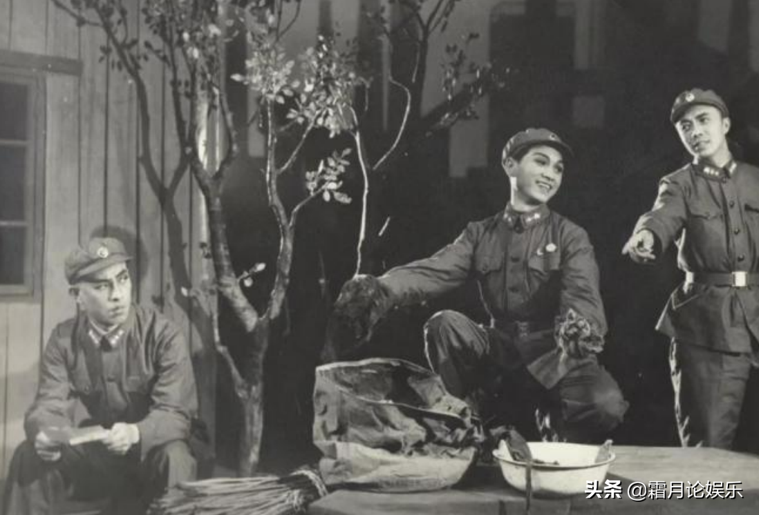 同样是演邓小平,把曹灿,马少骅,董子健等人放在一起,差别就出来了