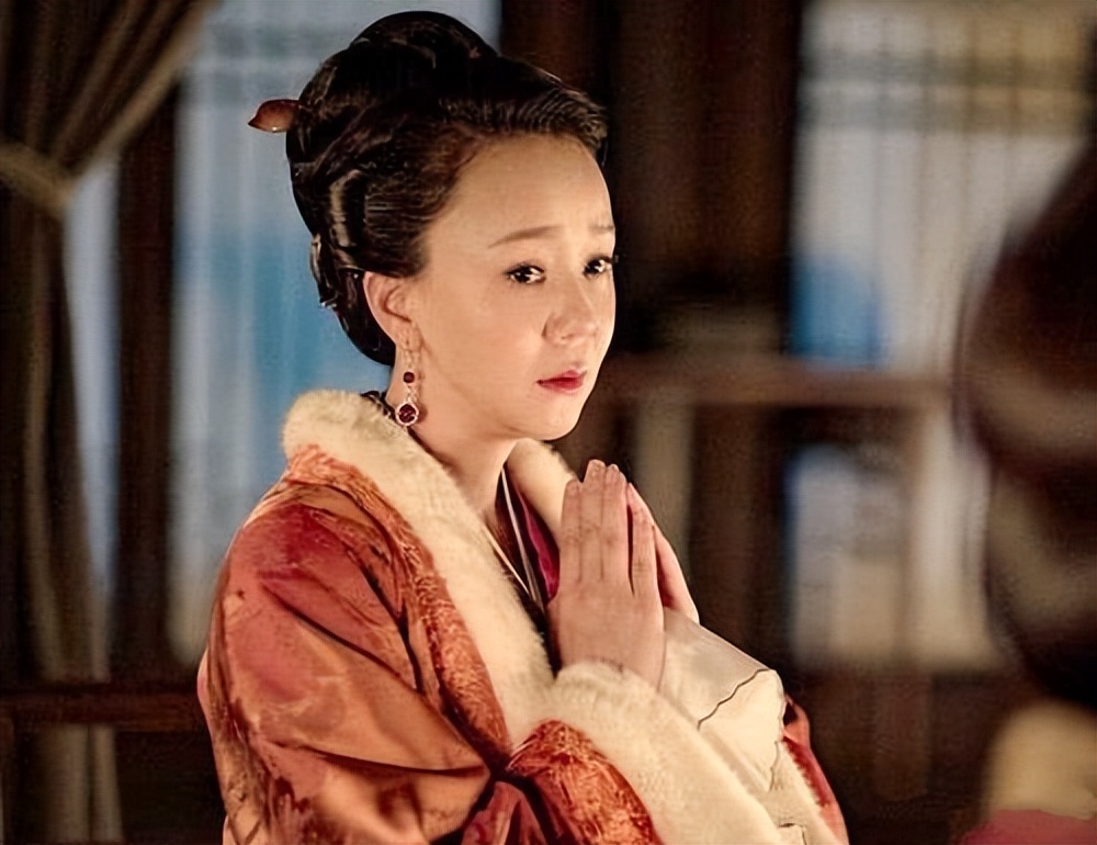 "痴情男"高鑫,出身名门贵族,娶云南姑娘王一楠,24年不离不弃