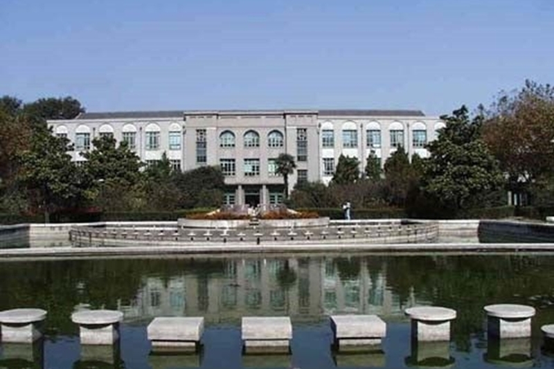 音乐美术校考60+统考300！扬州大学2022年艺术类录取需要多少分？