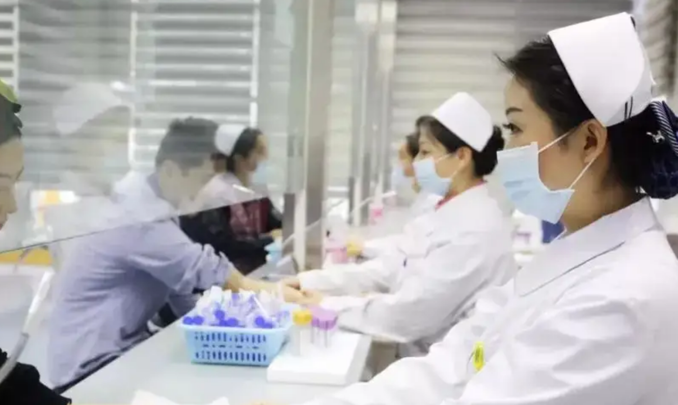 花两千修改高考成绩（湖南00后女孩）