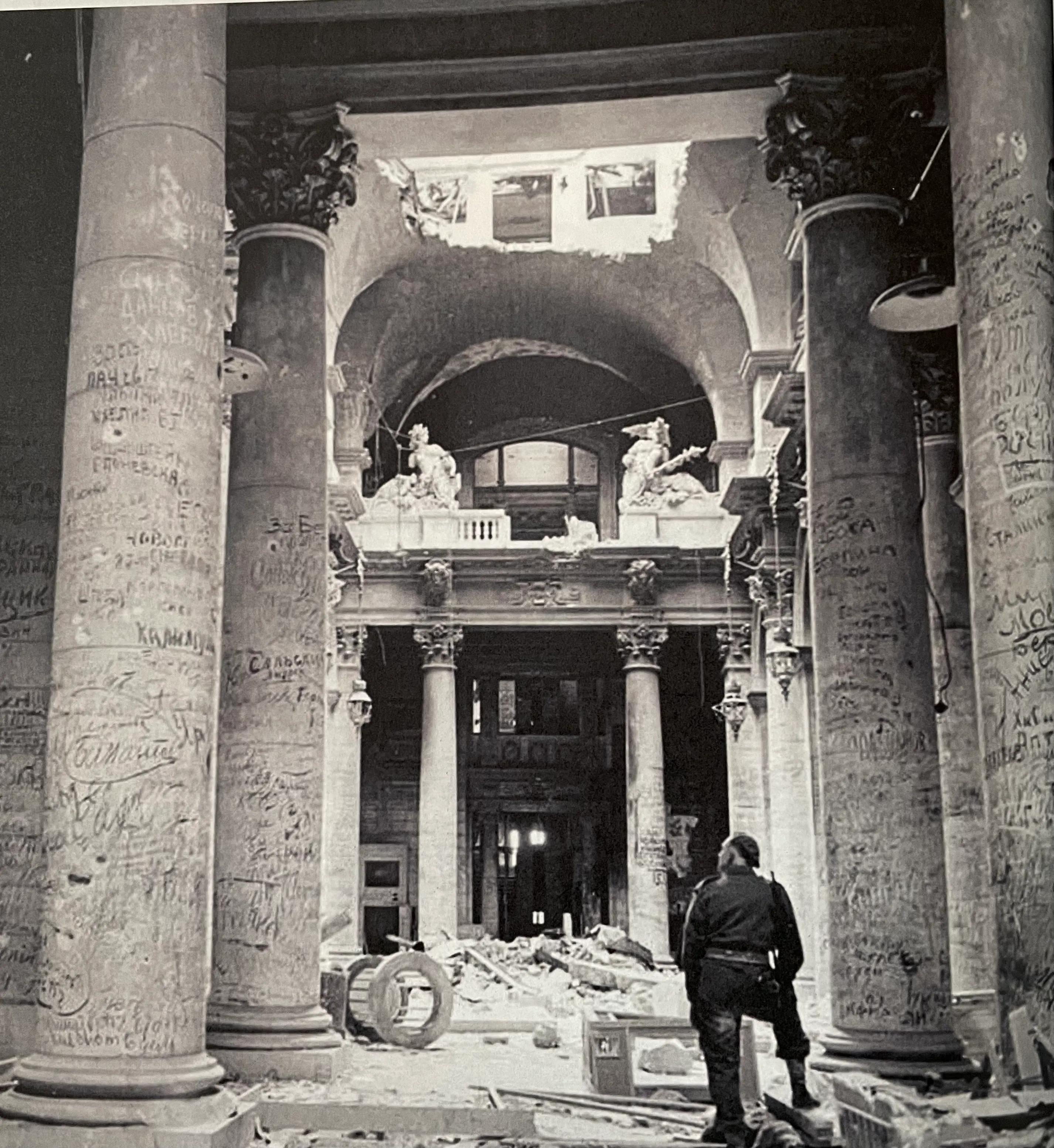 权力的游戏，结局终究只有一个——《法西斯的破灭》书评