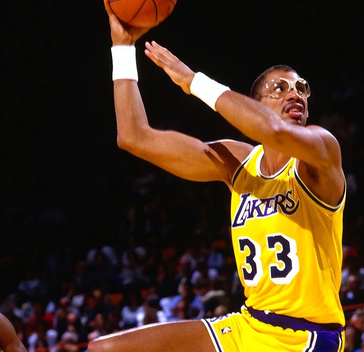 nba球員為什么老了（NBA最年老的5大紀錄，能破一個就是大神 想全破根本不可能）