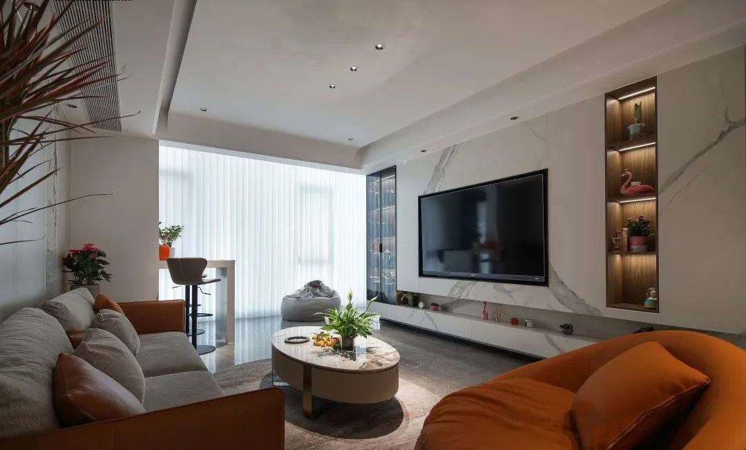 实景鉴赏｜140m²现代简约，简而不繁、光与生活