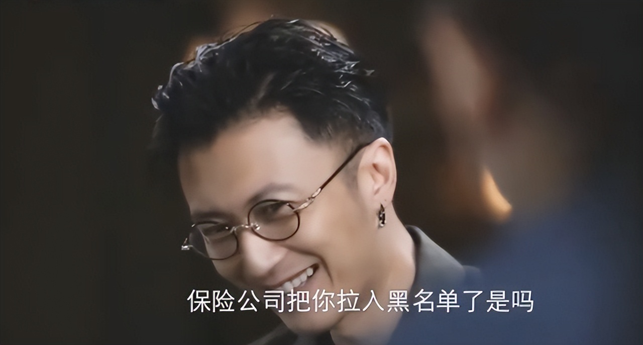 这7位明星，都因拍戏受重伤，留下“后遗症”，一个比一个严重