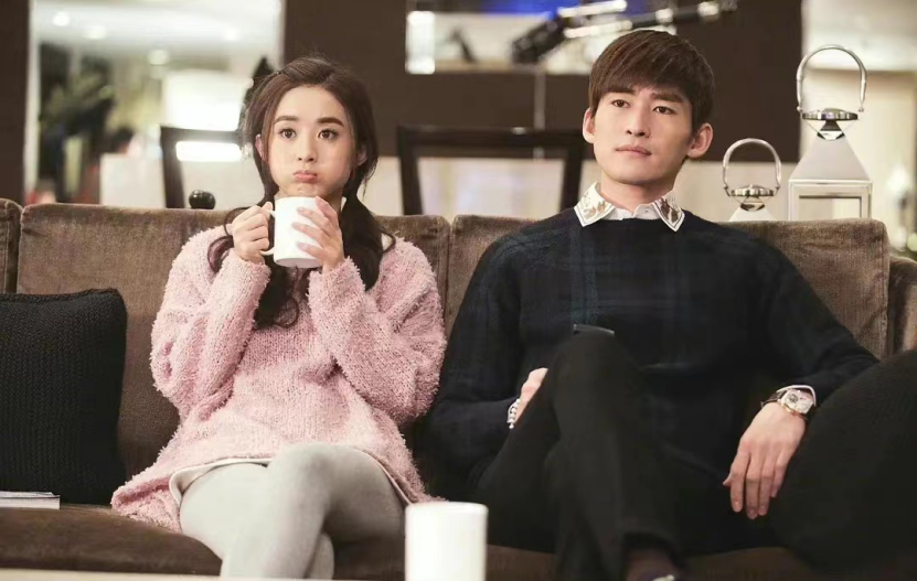 5部现偶爆款剧，杨洋竟占了两部，赵丽颖这部偶像剧早已封神