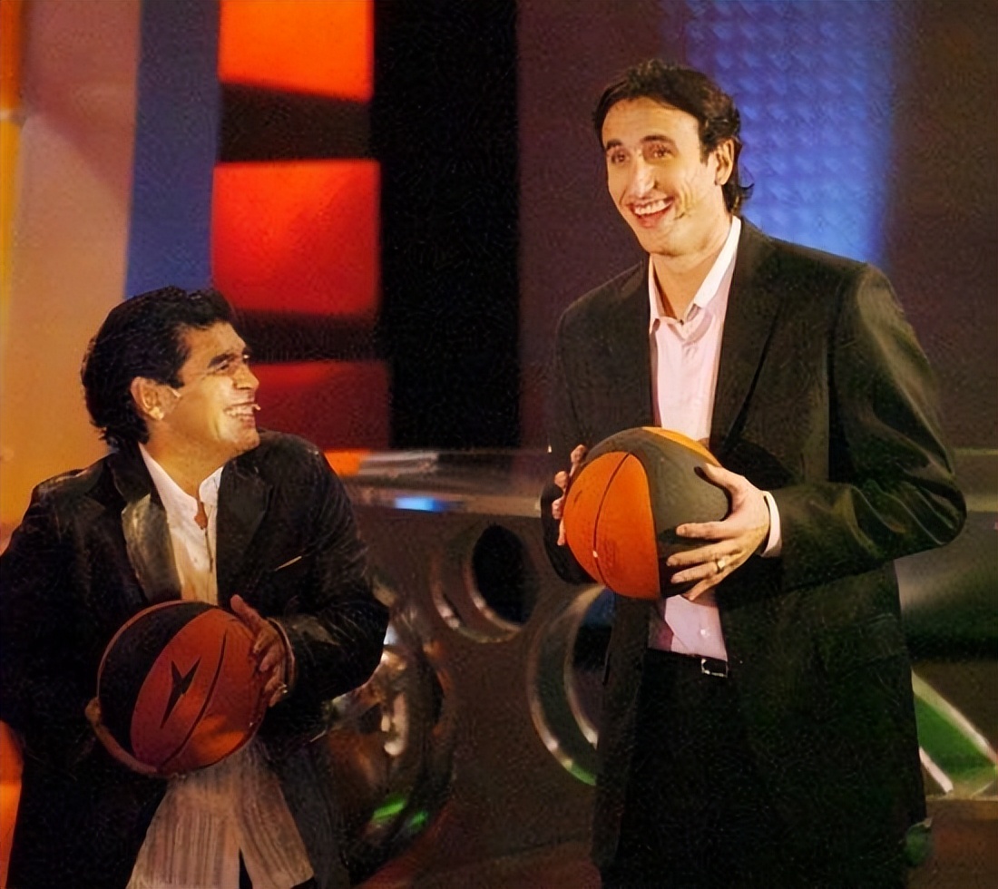 nba哪些球星踢过足球（足球世界杯来袭，说说NBA球星们与足球的联系）