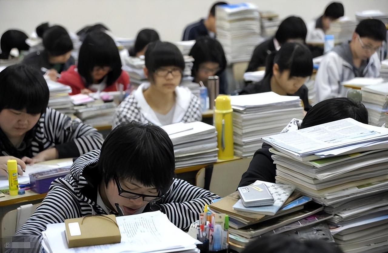 985学霸说出真相，模拟考和高考成绩能差多少？别再傻傻计算了