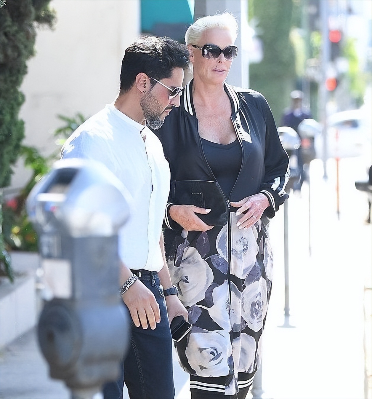 史泰龙前妻霸气:5段婚姻,睡麦当娜老公,54岁为小15岁丈夫生娃