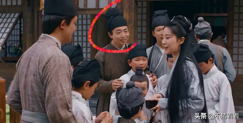 《梦华录》中的顶级配角，从路人到榜眼，出演十几个角色