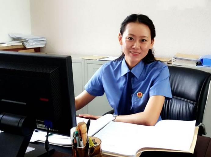 公务员将转为“聘任制”，薪资水平大幅度提高，同时也有坏消息