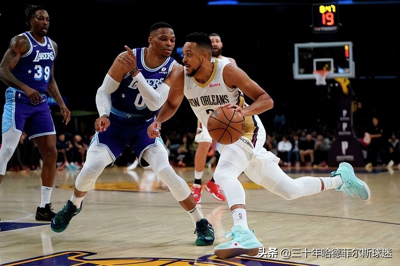 NBA战术分析湖人vs鹈鹕(一针见血！球迷道破湖人负鹈鹕吞五连败的真因：沃格尔也无解)