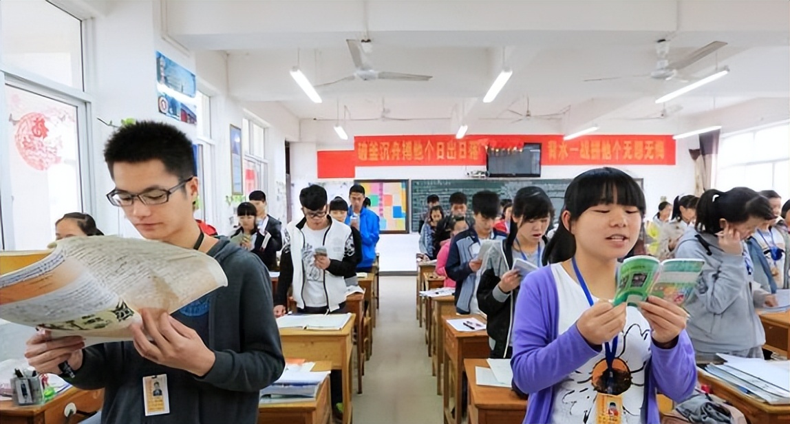 大学生的“攀比心理”有多重？男生晒寝室现状，网友不禁感叹