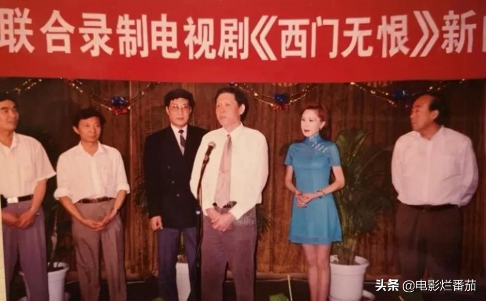 被全网骂了二十多年的西门大妈，与男神演亲密戏，黯然退圈之谜