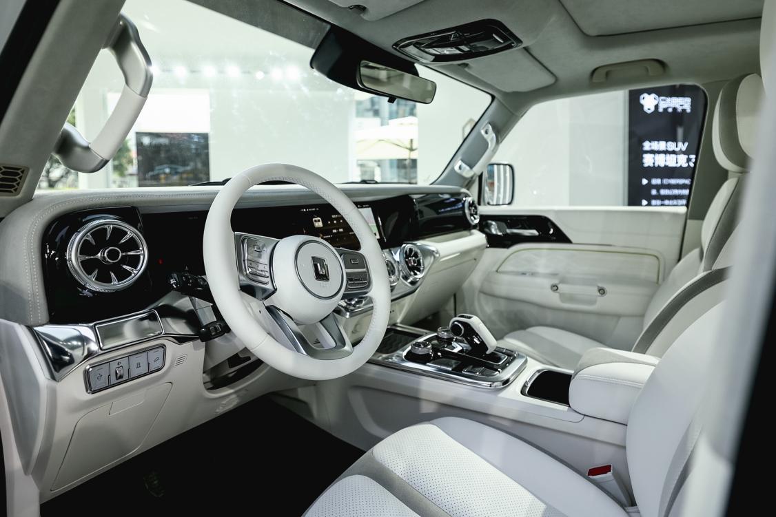 春节前发力，加速赛博坦克300交付进度