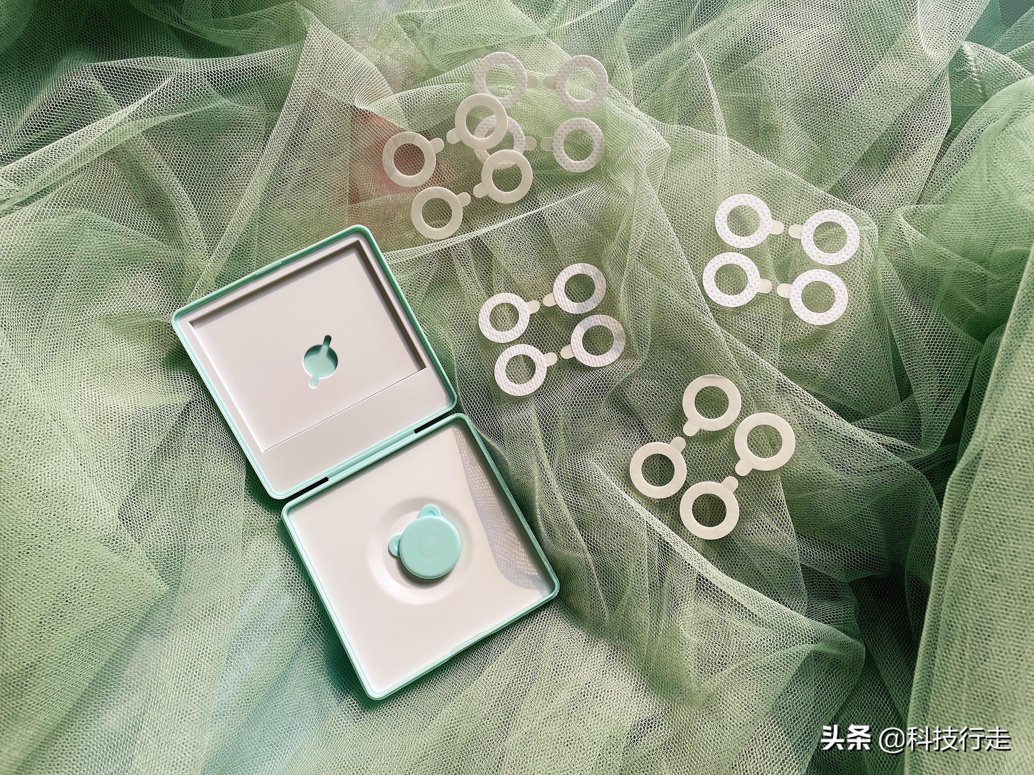體溫測(cè)量新工具，24小時(shí)持續(xù)監(jiān)測(cè)體溫變化，刷芯無線電子體溫計(jì)
