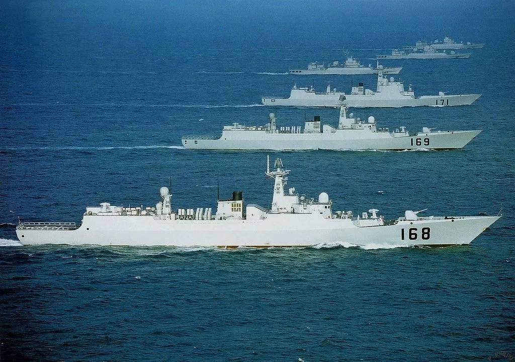什么叫排水量(名称不够用了？中国海军水面主战舰艇的名称，到底该如何命名？)