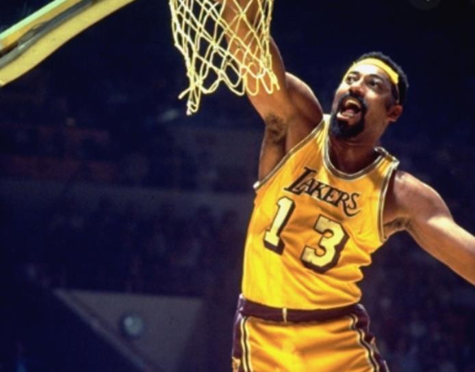 nba有哪些13号巨星（卓尔不凡！盘点NBA最伟大的五个球衣号码：科比的24号无缘入选）-华海博客