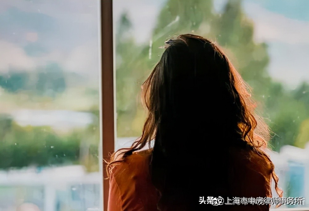 丈夫擅自转给他人巨额“分手费”事后妻子能否追回