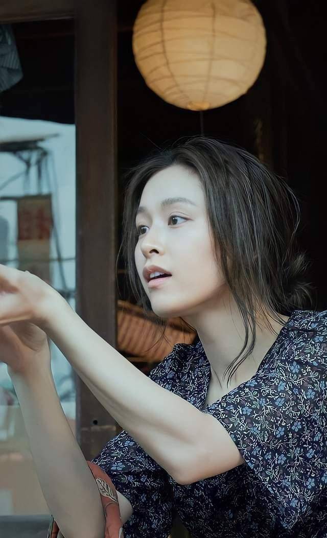 最有风情的居然是这个丹凤眼女孩丹凤眼女孩
