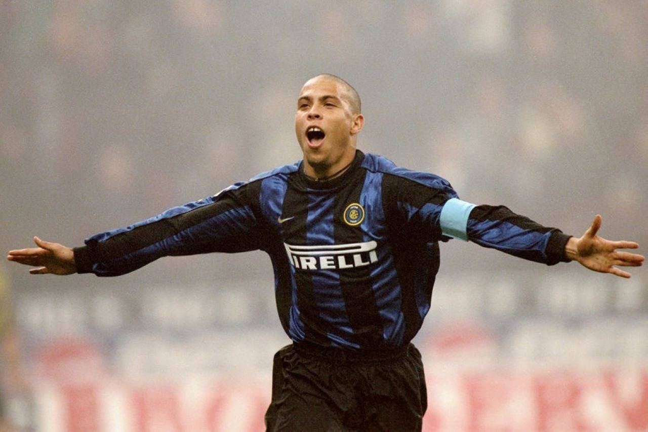 意甲当年为什么是小世界杯（足坛如果：如果没有电话门，意甲现在还会是“小世界杯”吗？）