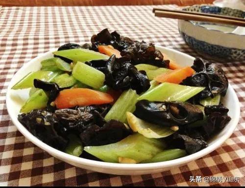 请客必备的12道简单高端大气上档次的菜肴，客人直夸厨艺棒