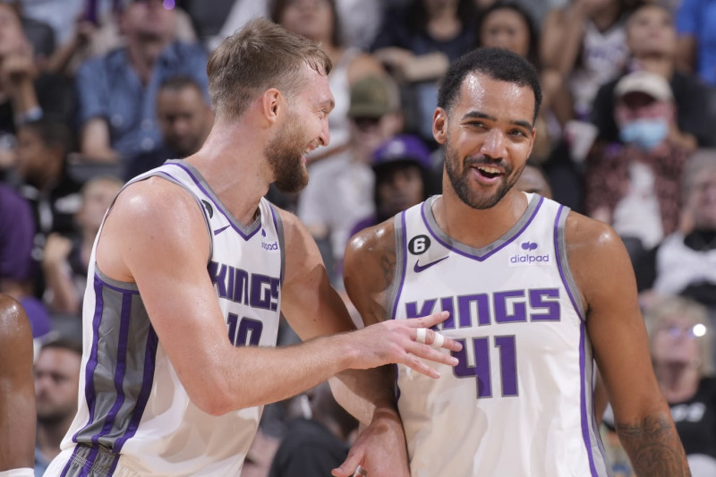 nba交易截止日2022直播（在2023年NBA交易截止日，每支球队都应该解决的一件事）