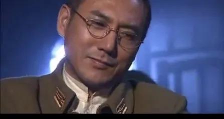 离谱而又非常下饭的抗日神剧——《女子炸弹部队》