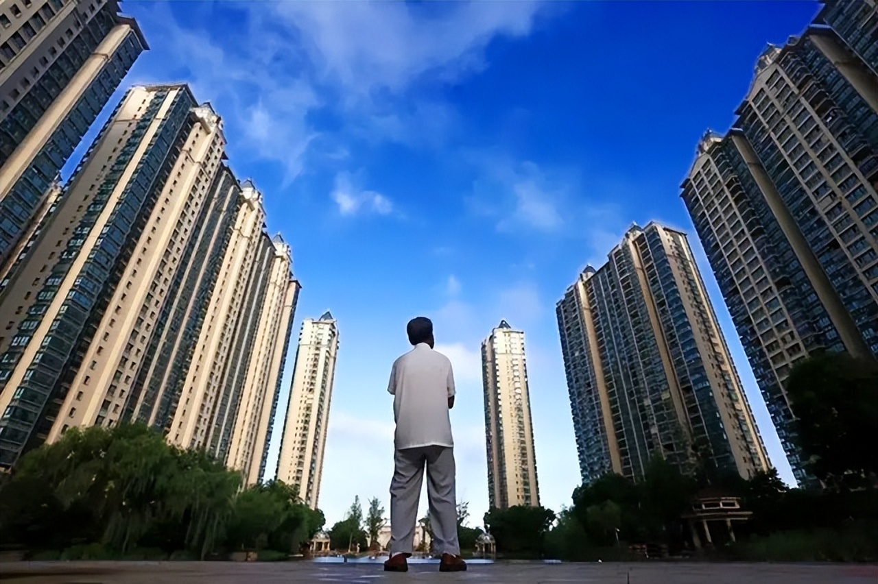 2003年江蘇貪官落馬，手下送錢哄開心，自嘲：對我爸也沒這么孝順
