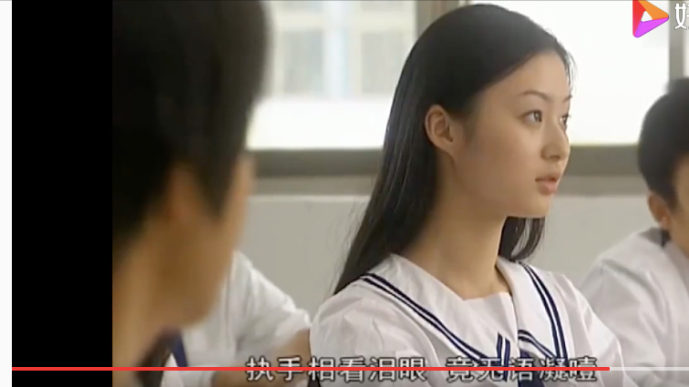 20年后再看《十八岁天空》，最漂亮的竟然不是蓝菲琳而是她们两个