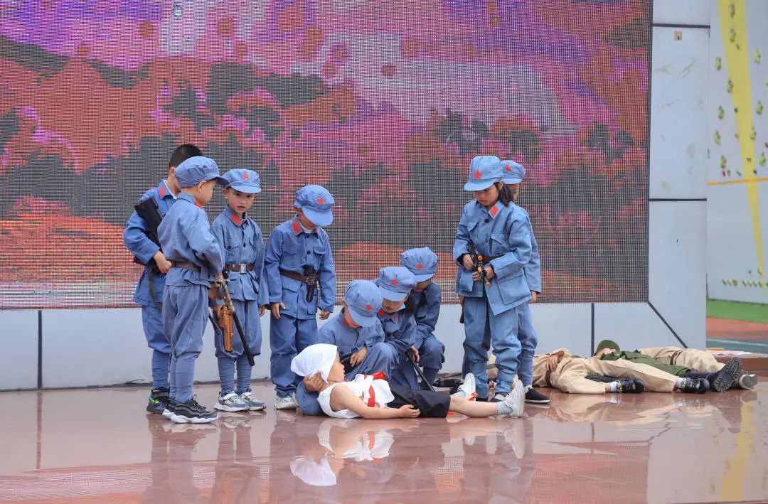 铭记历史，心系国防｜四川天府新区南湖小学开展国防教育主题活动